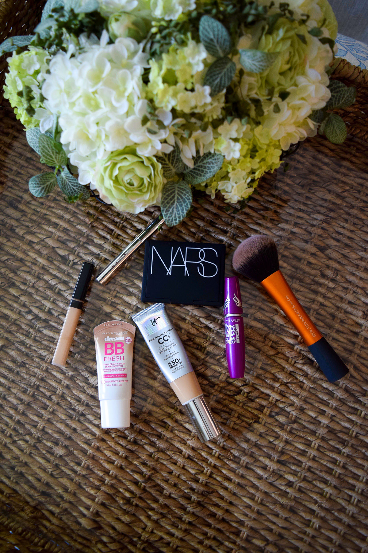 :: Beauty Favorites : Everyday Makeup ::