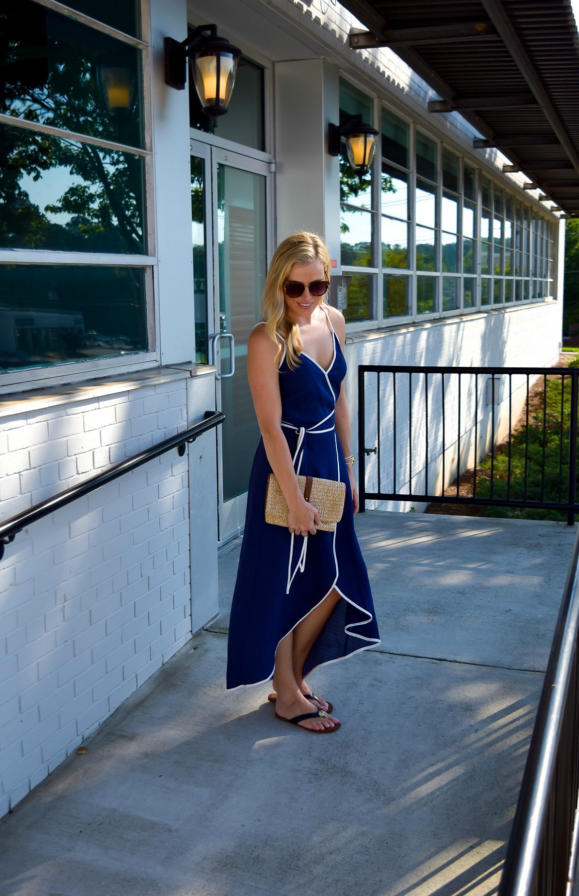 :: Wrap Dress + Friday Finds + Link Love ::