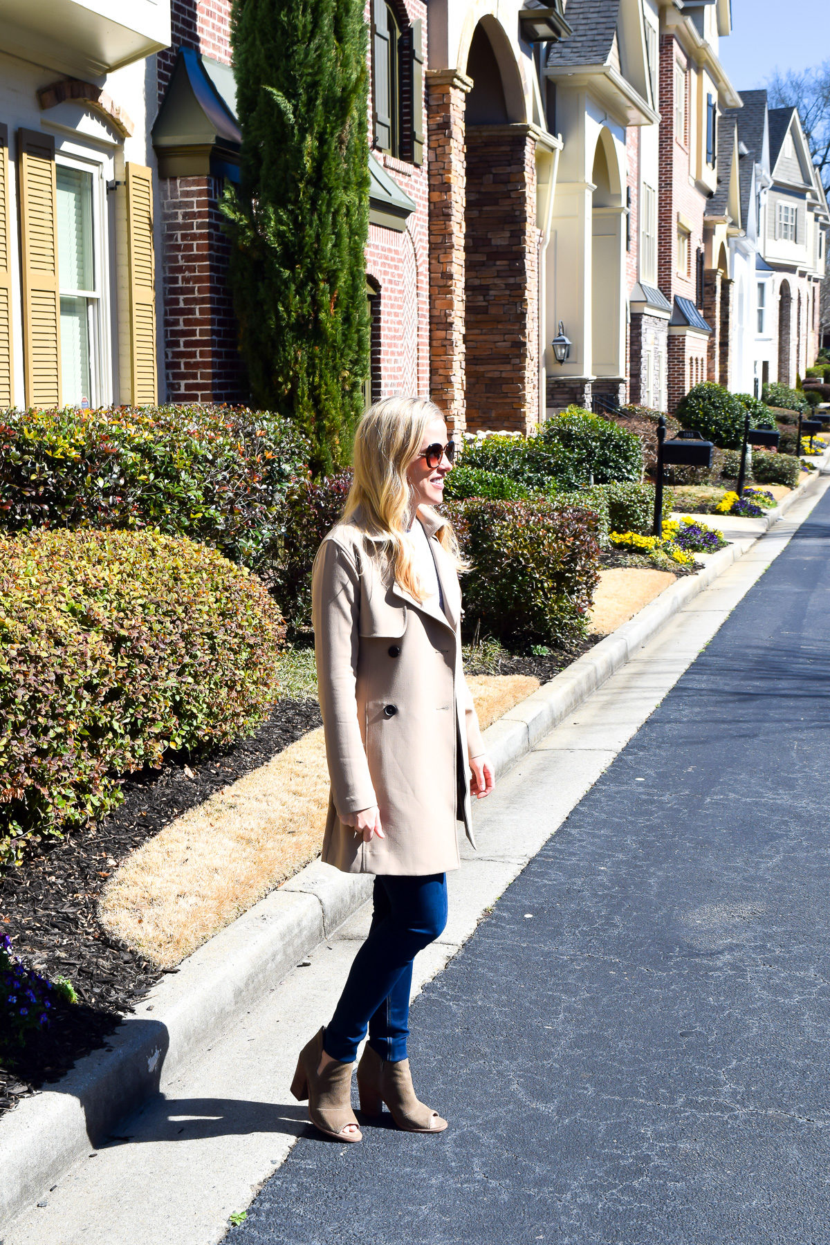 :: Fall Transition Piece: The Trench Coat + Bauble Bar Sale ::