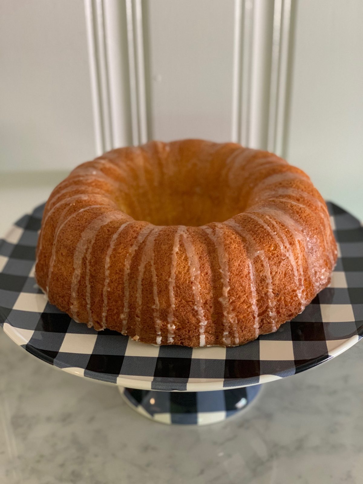 :: Kardashian Lemon Cake (not Ina Garten Approved) ::