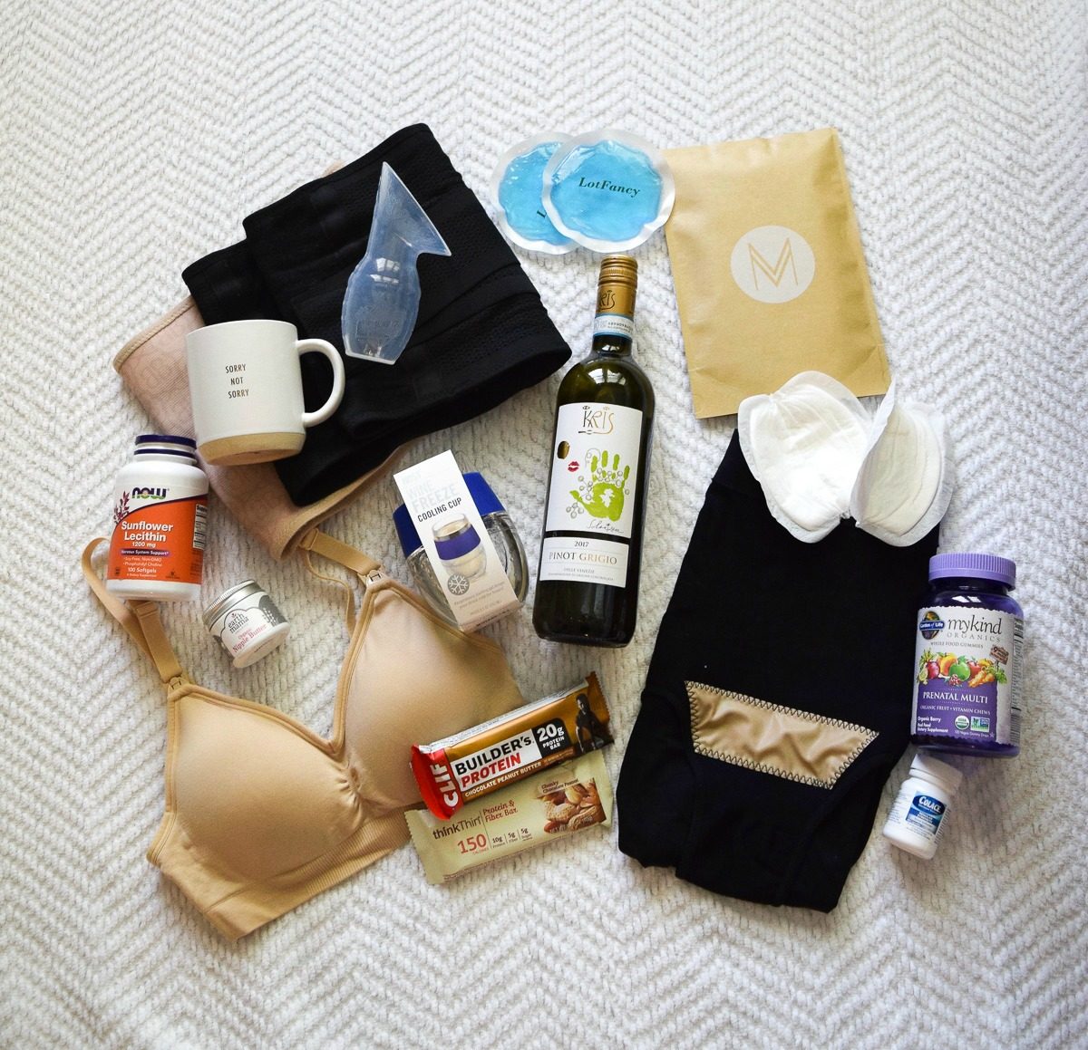 Newborn Essentials :: For Mom