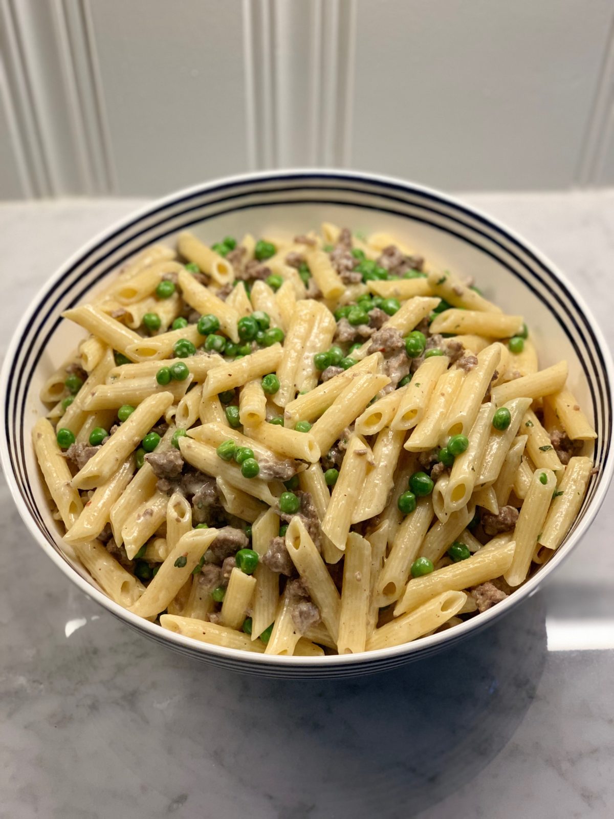 :: Easy Delicious Dinner : Alfredo with Sausage and Peas ::